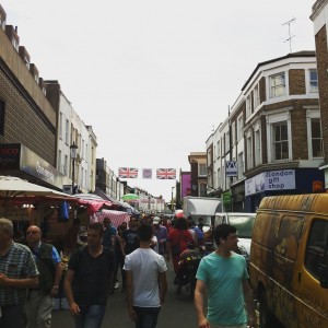 Portobello, tempat melihat bule jadi pedagang kaki lima.